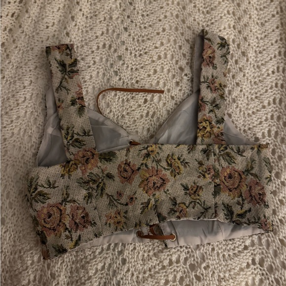 Cider Secret Garden Tie Front Top Size Medium - Picture 6 of 6